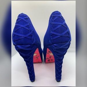 Royal blue Betsey Johnson pumps